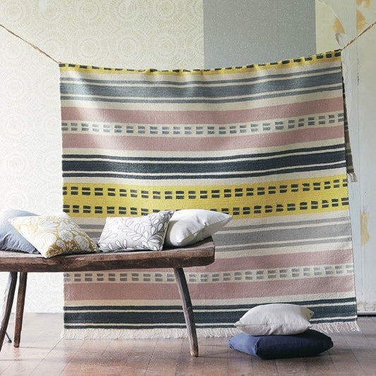 Image for Rugs as Wall Art: Hanging Trend