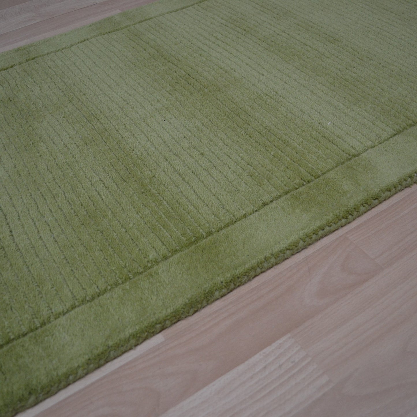 York Plain Wool Hall Runner Rugs in Green