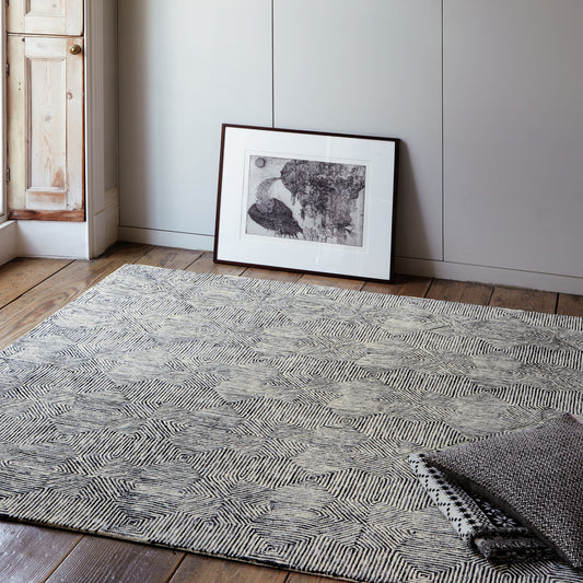 Camden Wool Kaleidoscope Rugs in Black and White