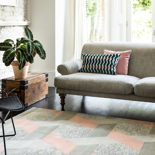 Camden Wool Geometric Rugs in Pink