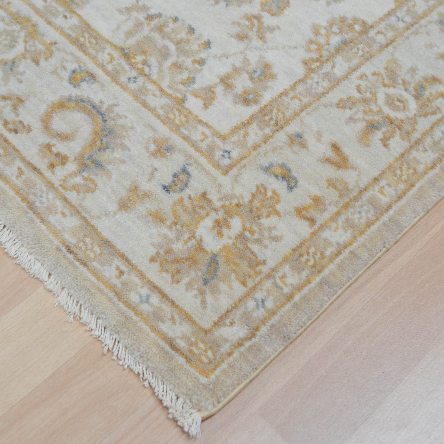 Chobi Traditional Wool Hallway Runners CB01 in Beige