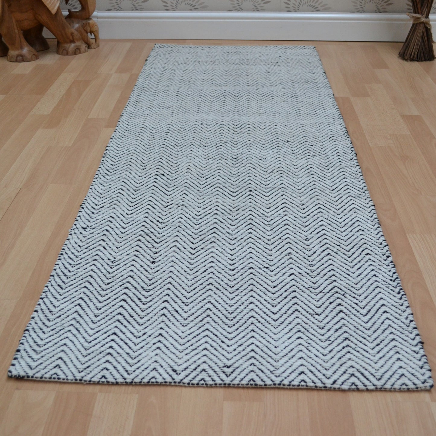 Ives Modern Chevron Pattern Hallway Runner Rug in Black White