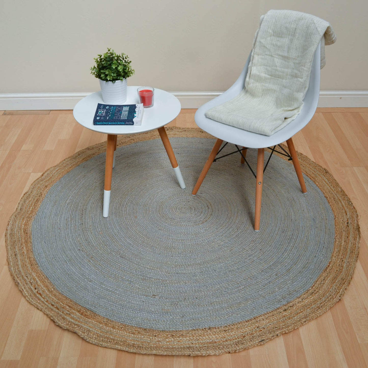Faro Circular Round Jute Hand Braided Modern Rugs in Silver