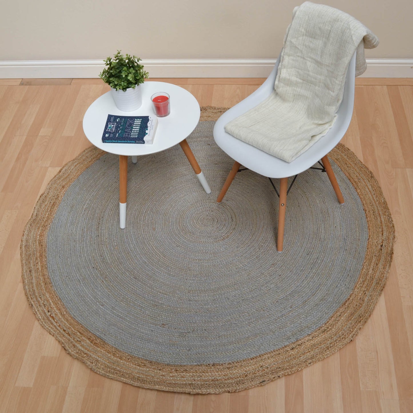 Faro Circular Round Jute Hand Braided Modern Rugs in Silver
