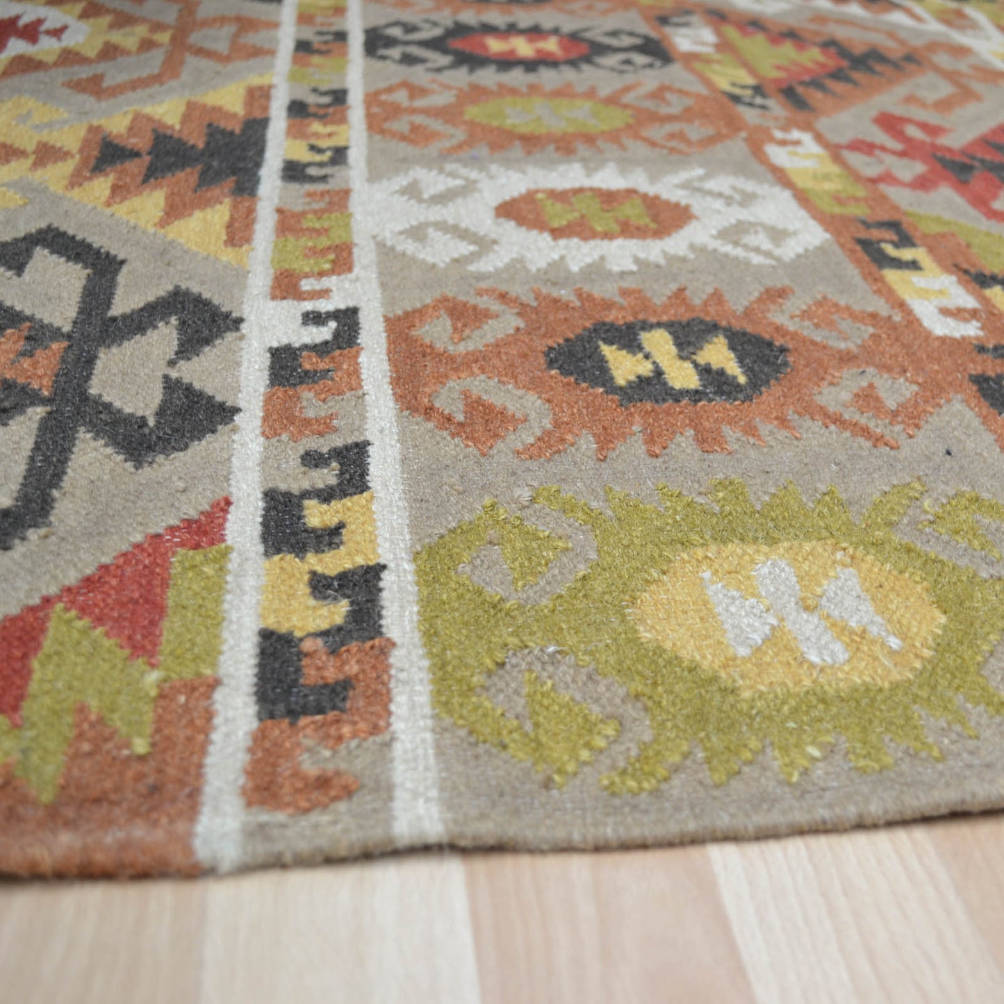 Kelims KE06 Traditional Tribal Flatweave Rugs in Multi