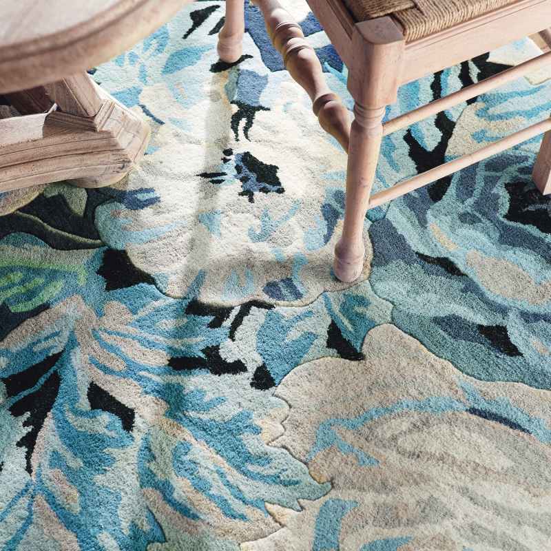 Stapleton Park Floral Wool Rugs 45308 By Sanderson in Admiral Blue