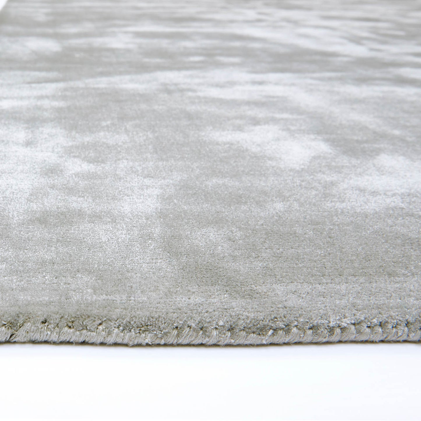 Katherine Carnaby Plain Chrome Designer Rug in Silver