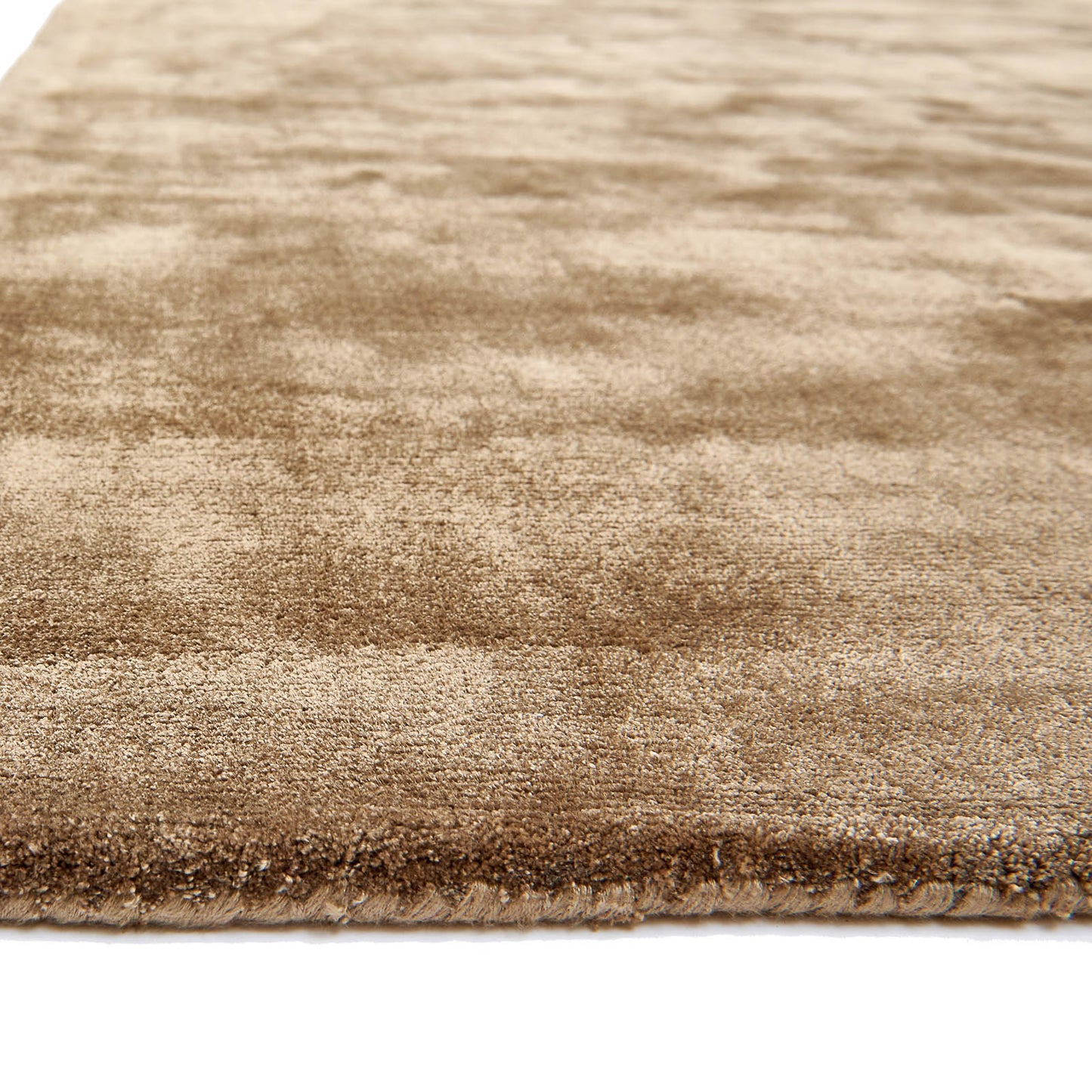 Katherine Carnaby Plain Chrome Designer Rug in Tan