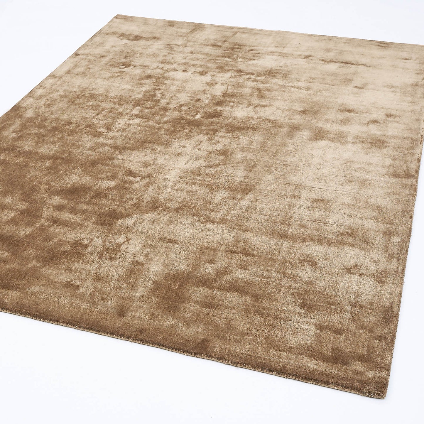 Katherine Carnaby Plain Chrome Designer Rug in Tan