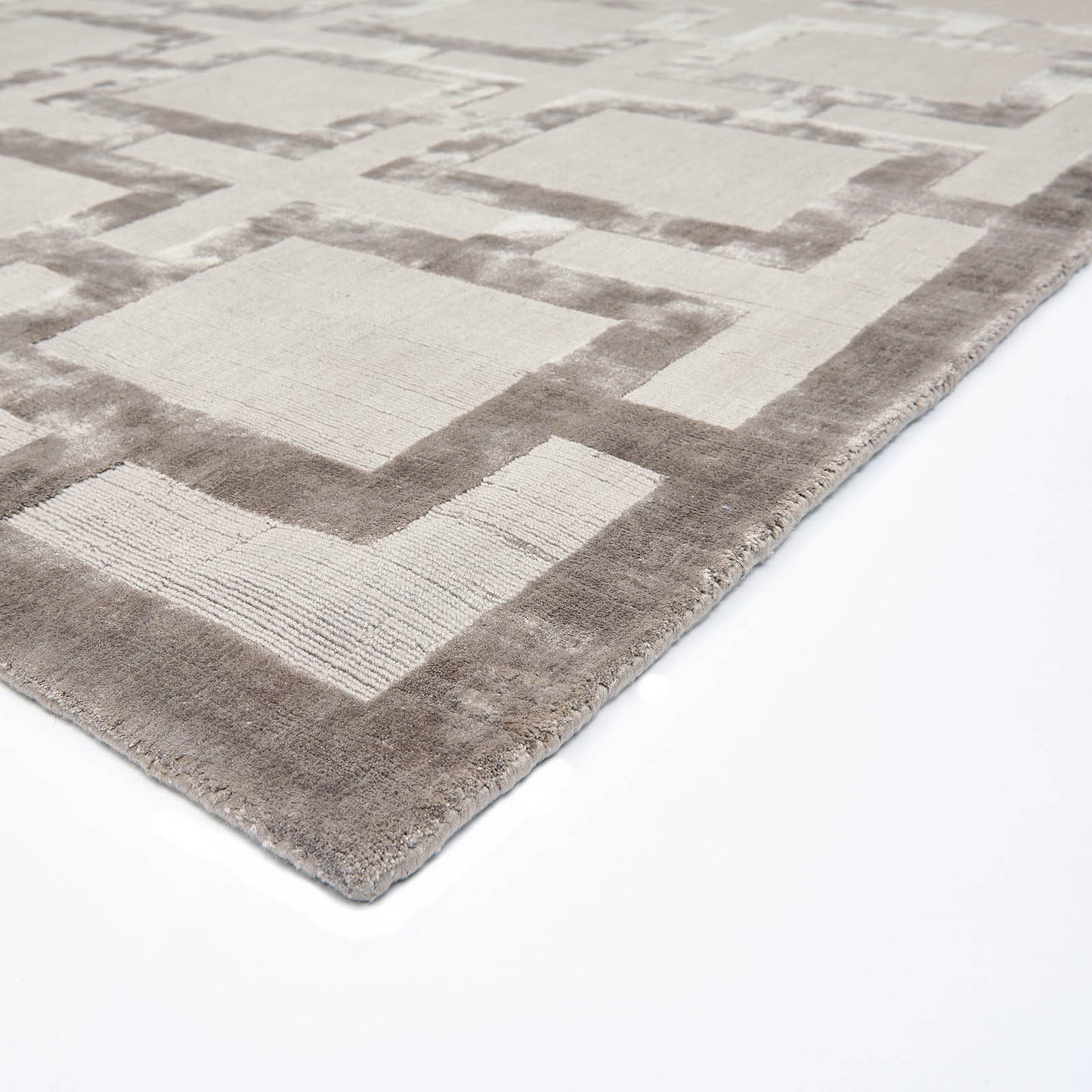 Katherine Carnaby Eaton Geometric Rugs in Mocha Brown