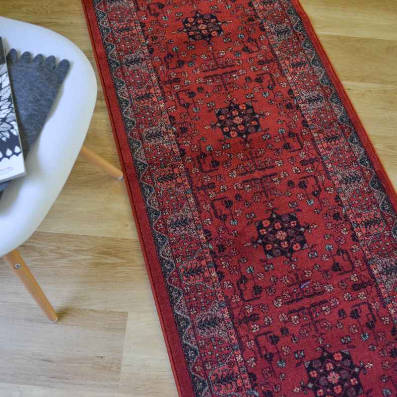 Royal Kashqai Traditional Wool Hallway Runner Rugs 4302 300 in Red