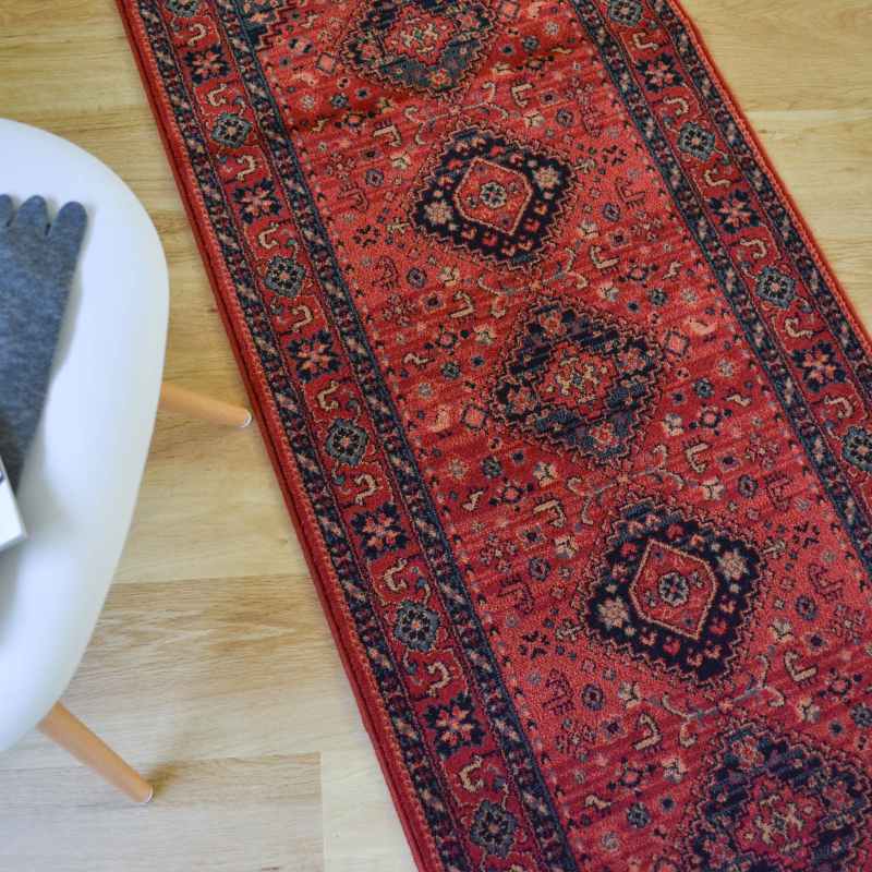 Royal Kashqai Traditional Wool Hallway Runner Rugs 4345 300 in Red