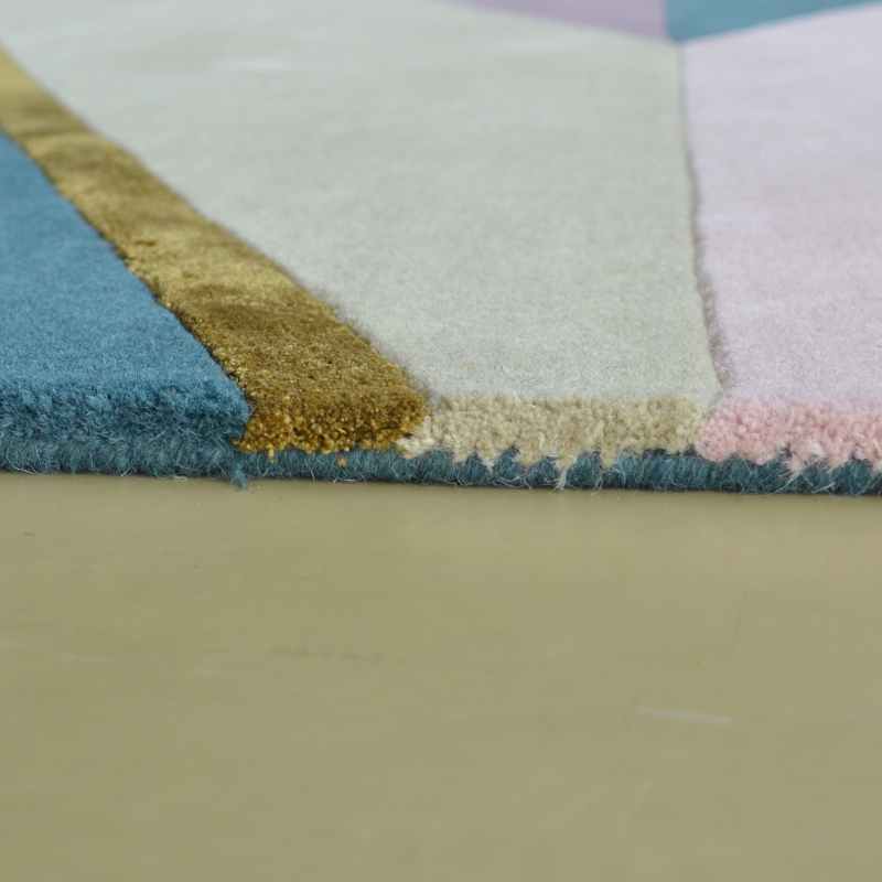 Sahara Rugs 56102 by Ted Baker in Pink
