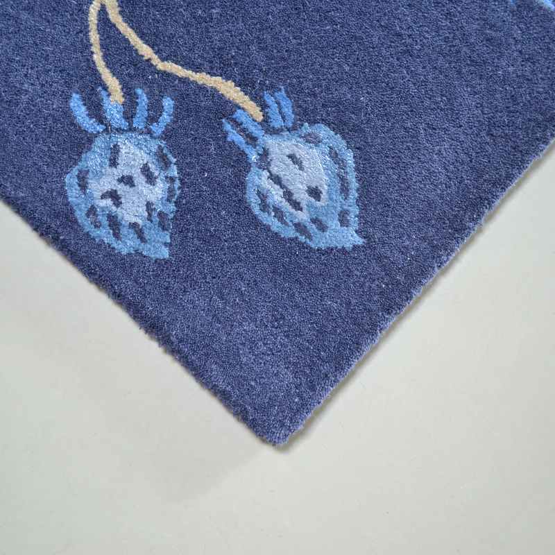 Wild Strawberry Rugs 38118 by Wedgwood