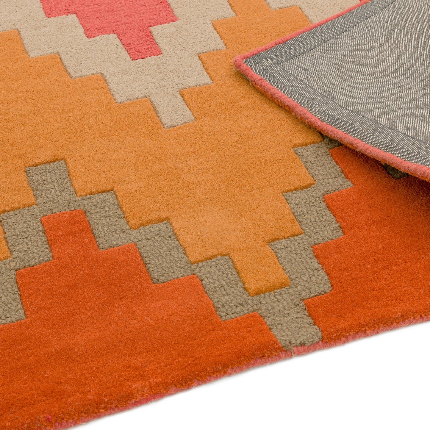 Matrix Cuzzo Geometric Wool Rugs in MAX23 Sienna Red