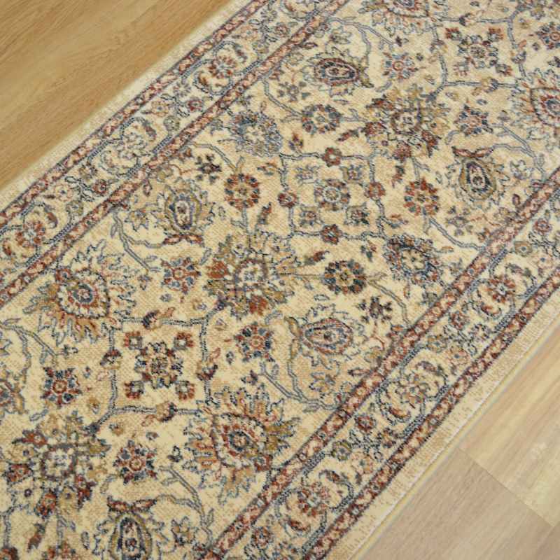 Da Vinci Traditional Medallion 57166 6484 Runner Rugs in Cream