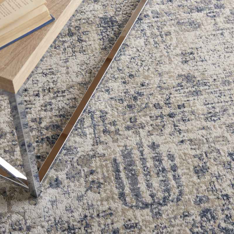 Malta Traditional Border Rugs MAI12 by Kathy Ireland in Ivory and Blue