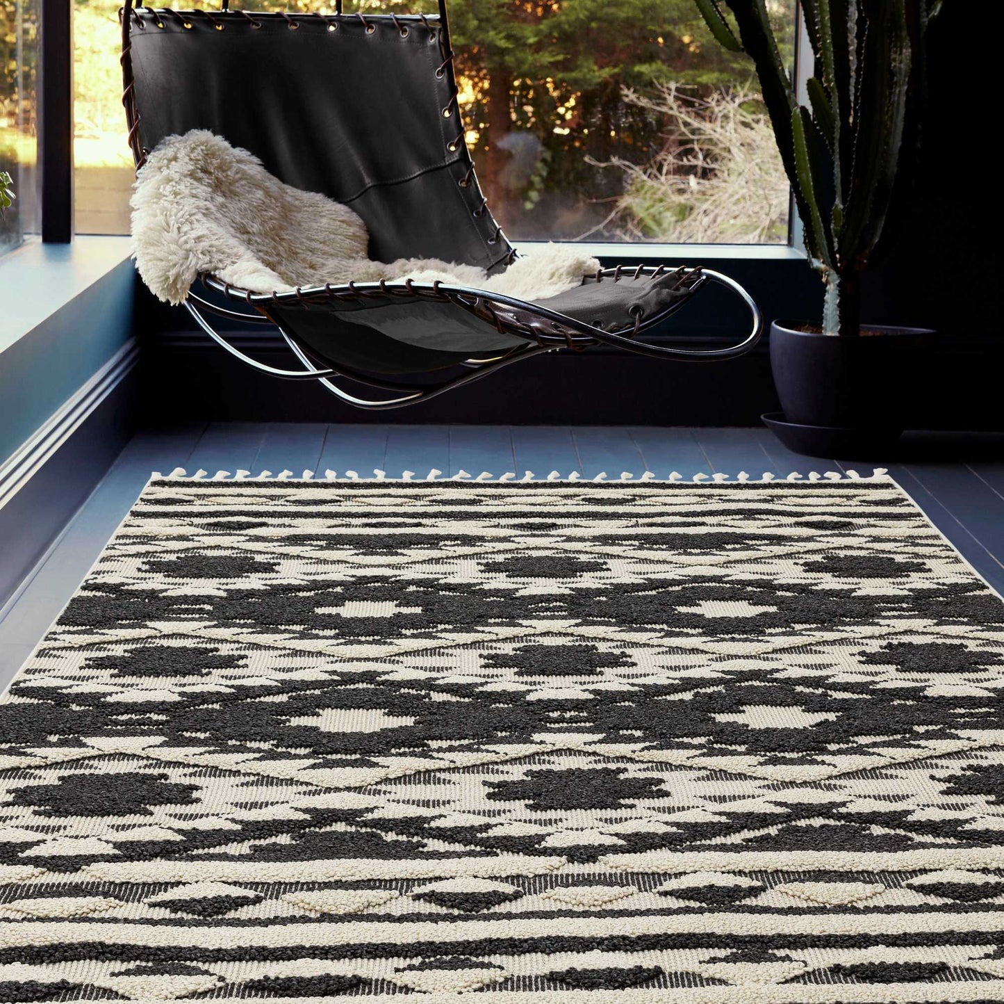 Taza Boho Scandi Rugs in TA04 Black