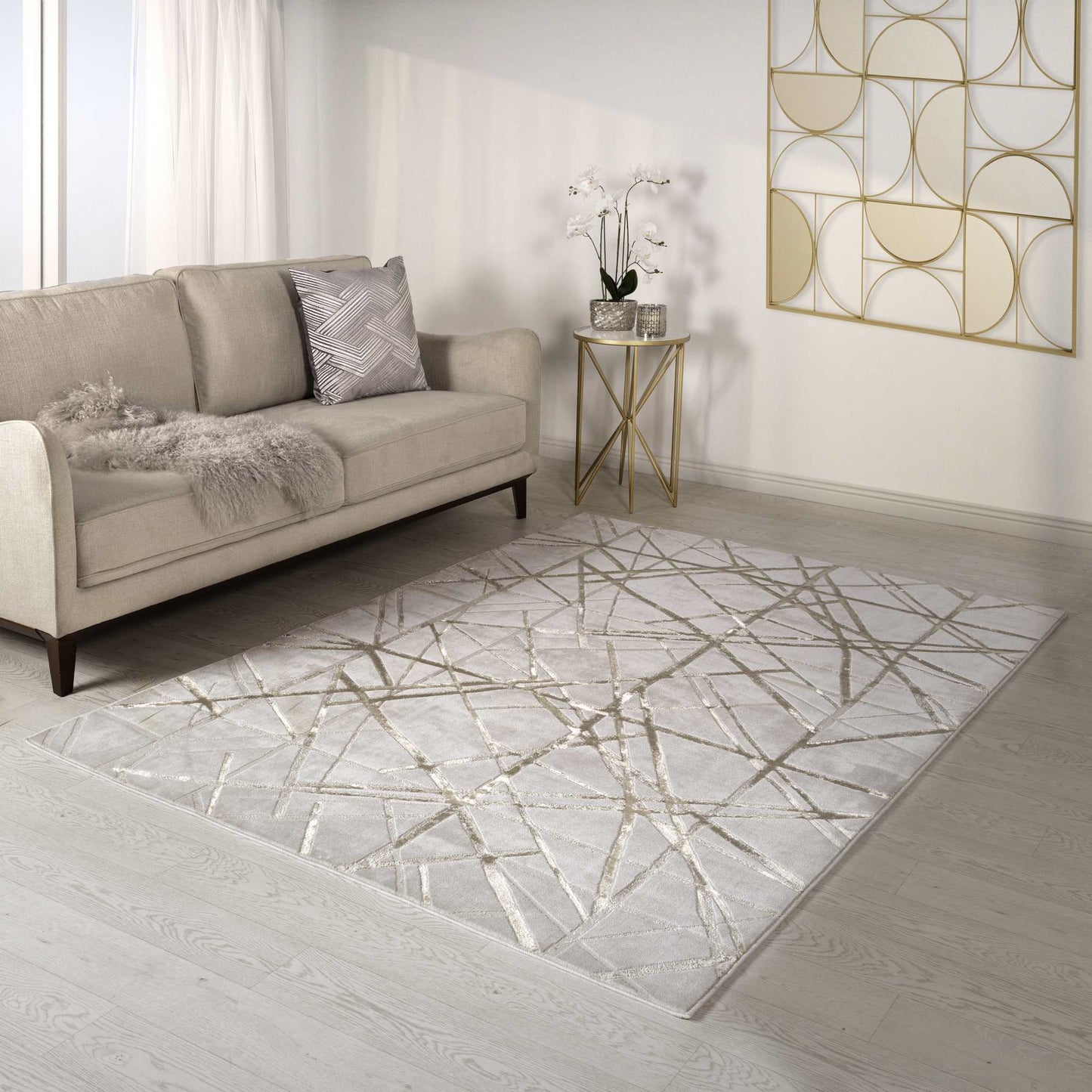 Aurora Mica AU13 Geometric Rugs in Metallic Beige Gold Bronze