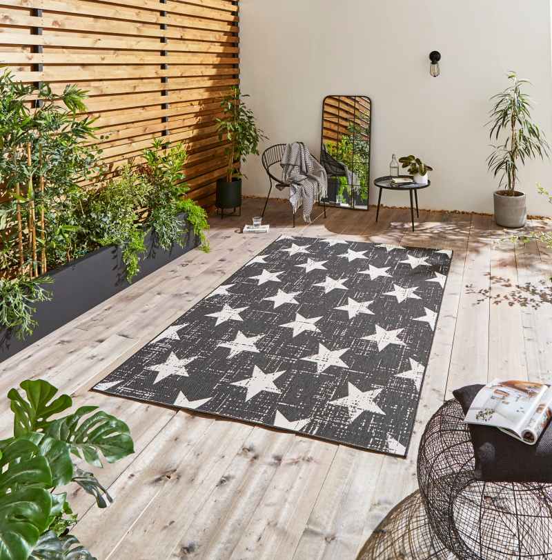 Santa Monica 48648 Indoor Outdoor Star Rug in Black White