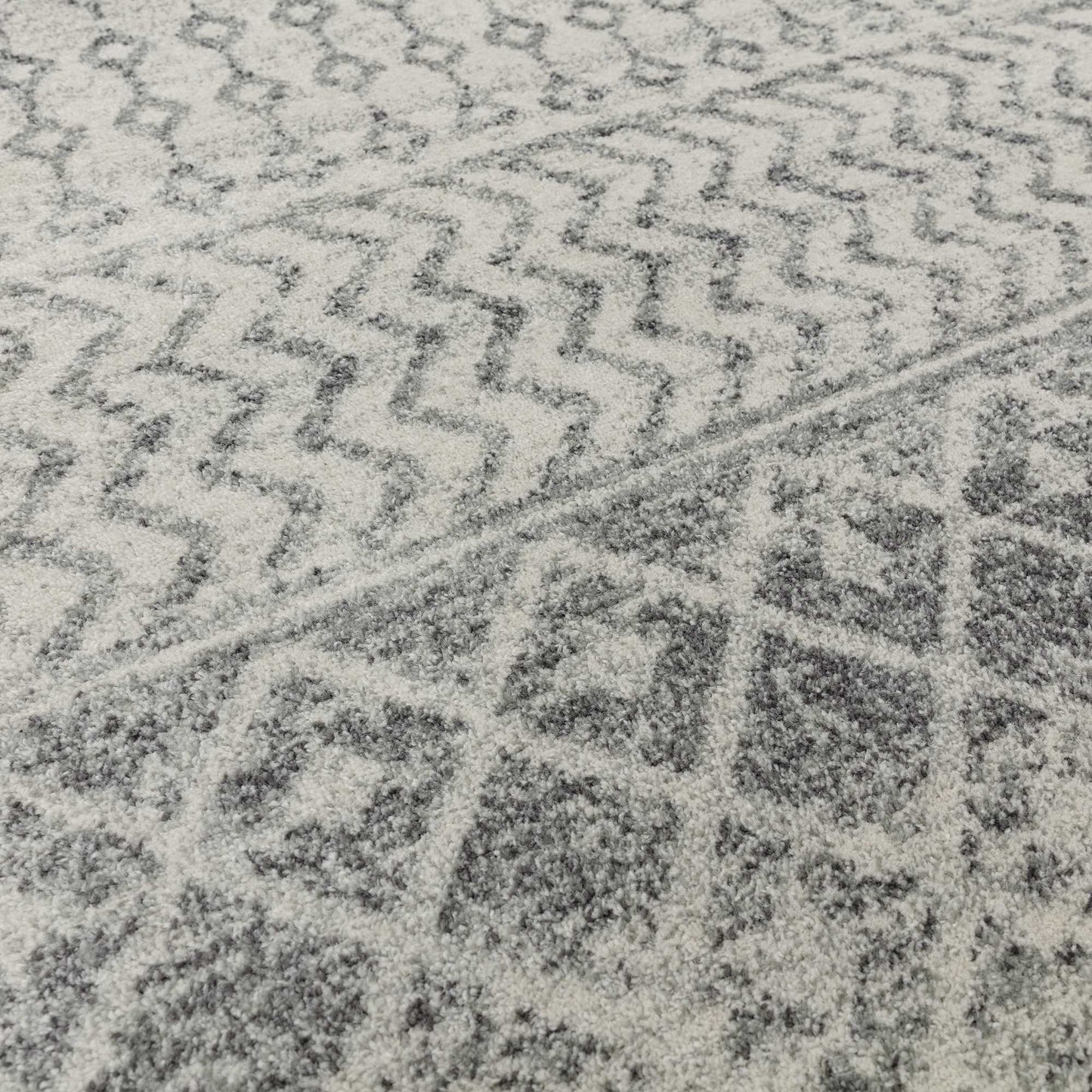Nova Nomadic Boho Rugs NV34 in Grey