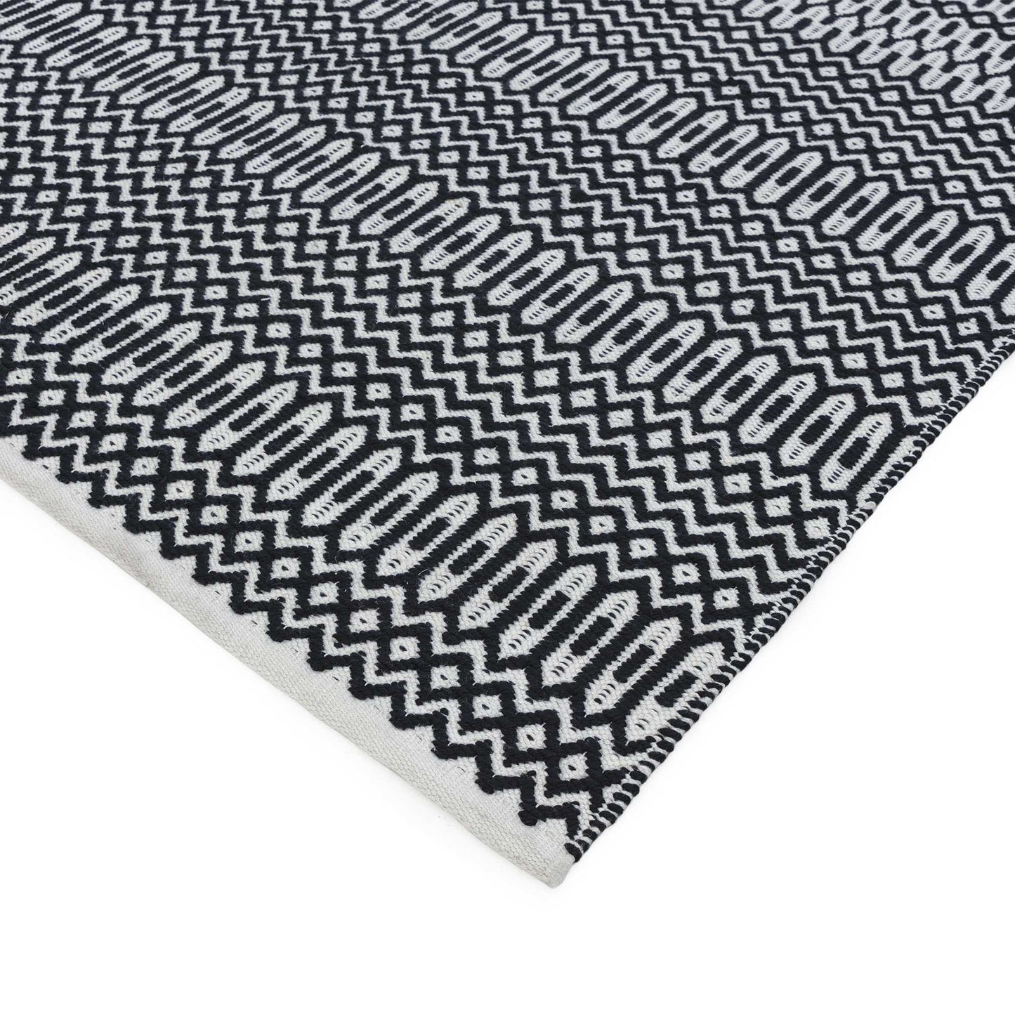 Halsey Geometric Indoor Outdoor Rugs in Black