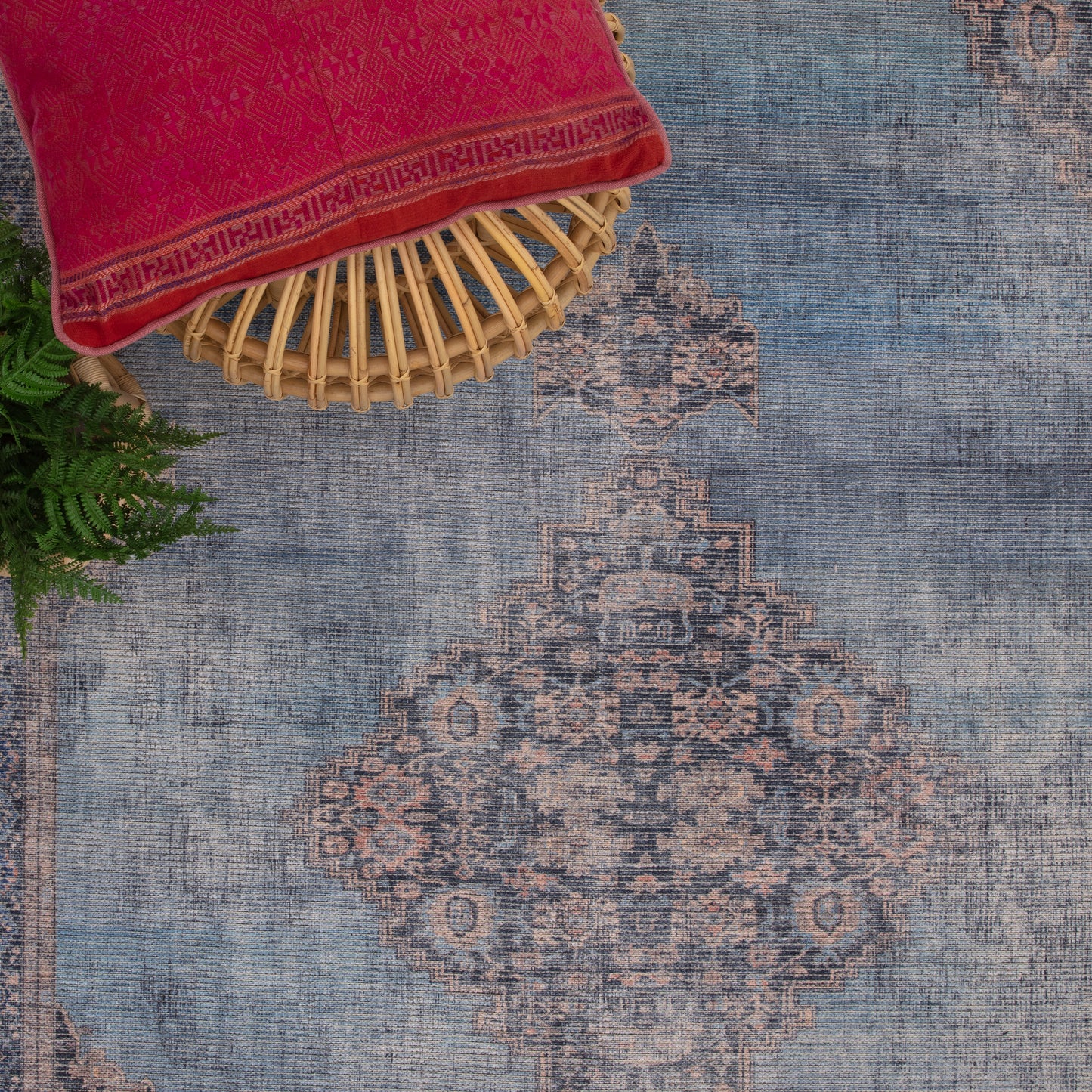 Kaya Dana KY08 Traditional Persian Medallion Rugs in Blue Red