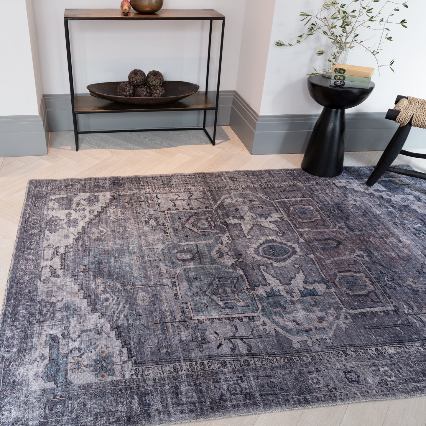 Kaya Noor KY03 Traditional Persian Floral Rugs in Grey Silver