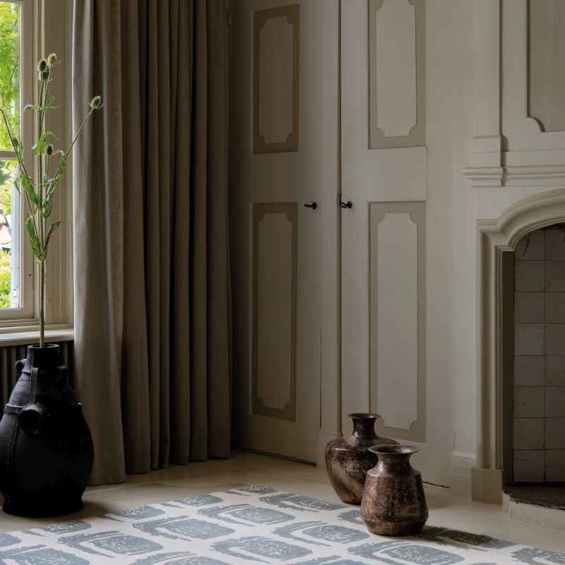Woodblock 163001 Cotton Rugs by Ted Baker in Grey