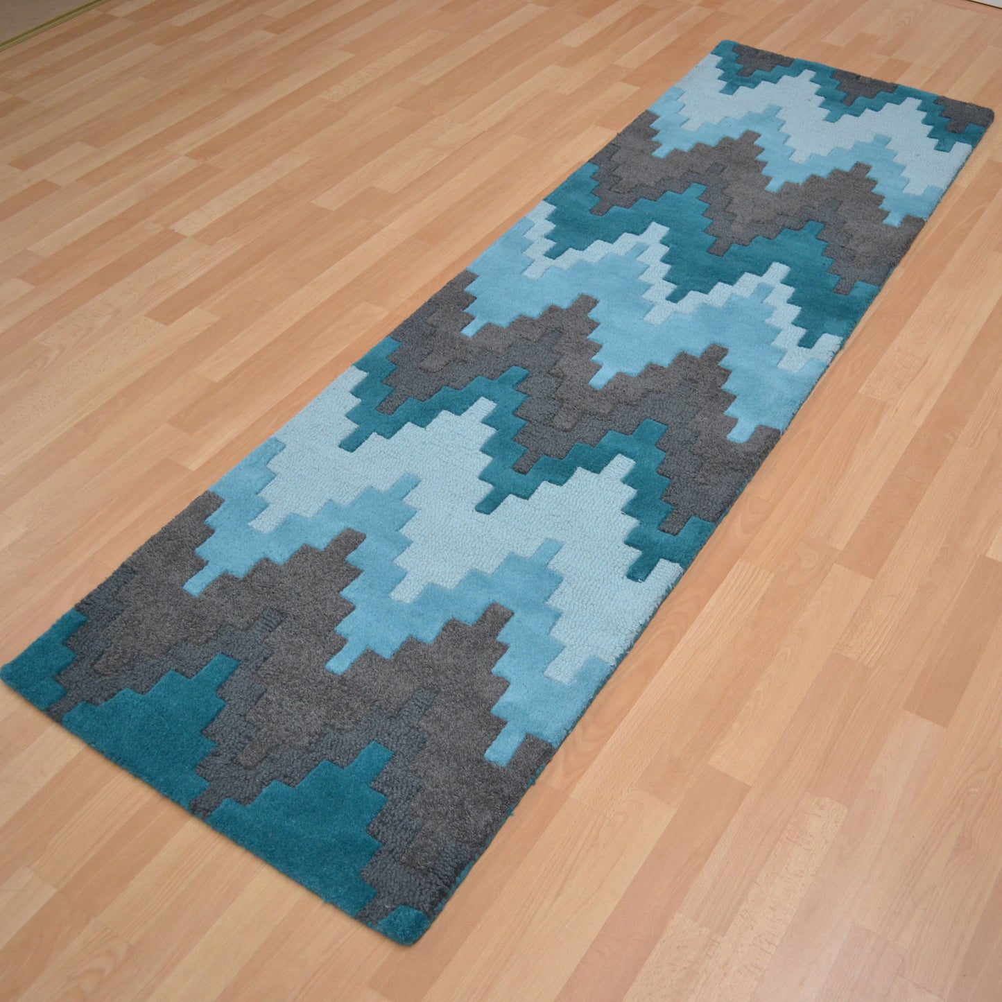 Matrix MAX21 Cuzzo Hallway Runner Rugs in Teal Blue