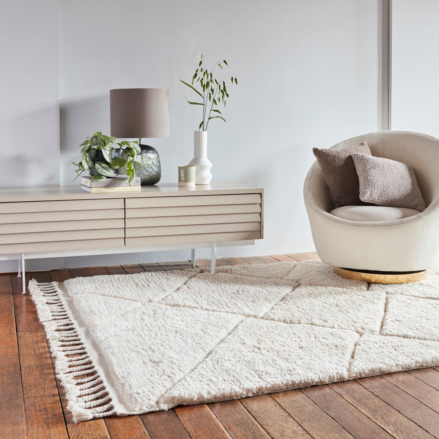 Fes FE01 Moroccan Berber Carved Boho Rugs in Cream White