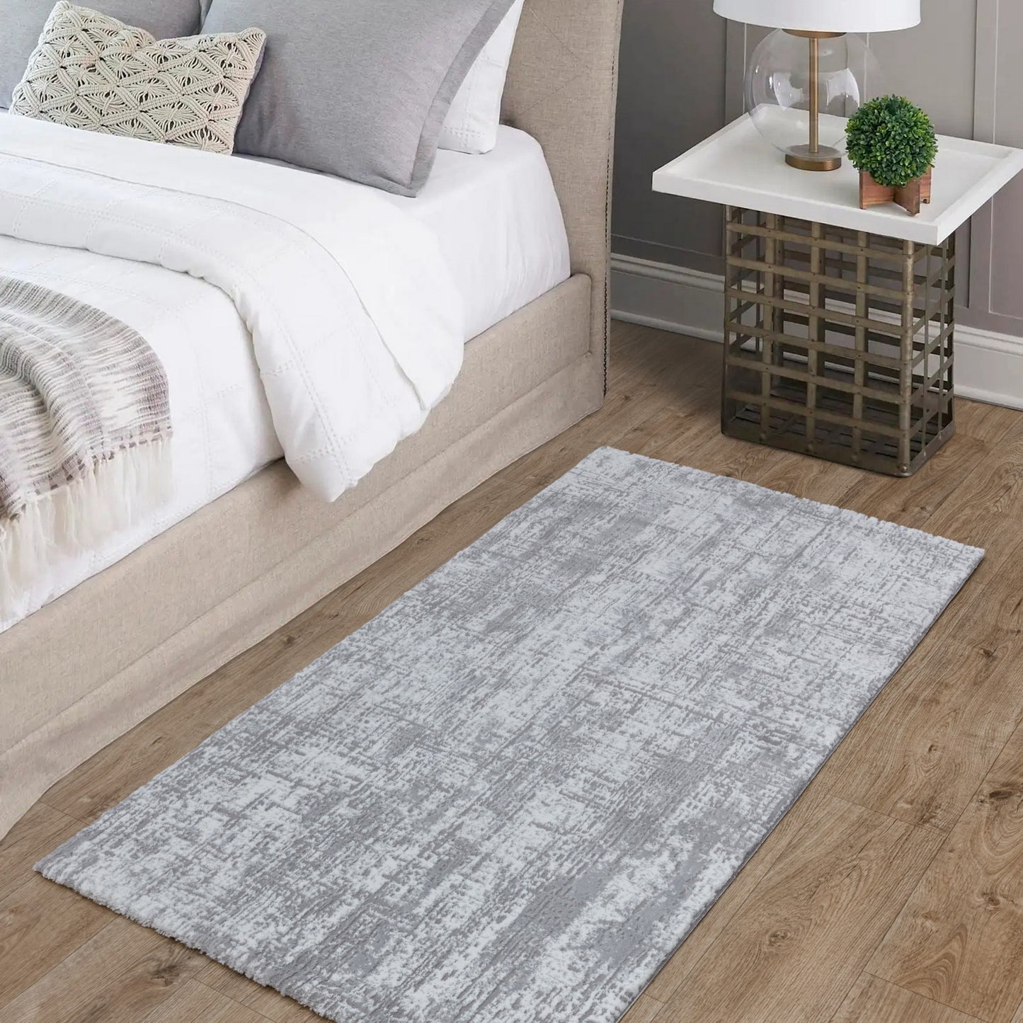 Kuza Abstract Modern Distressed Rug in Grey