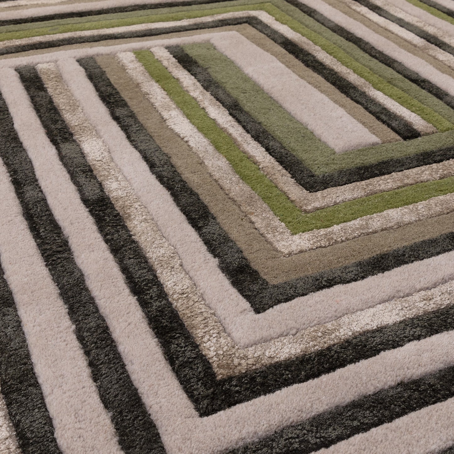Matrix Network Geometric Wool Rug in Forest Green