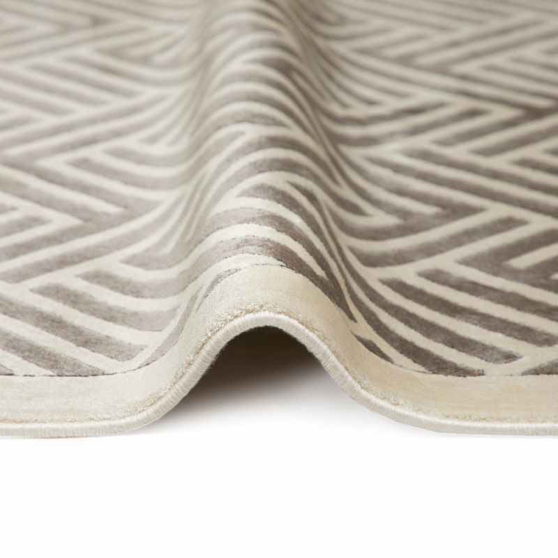 Lugano LUG03 Chevron Rugs by Concept Looms in Light Grey Ivory