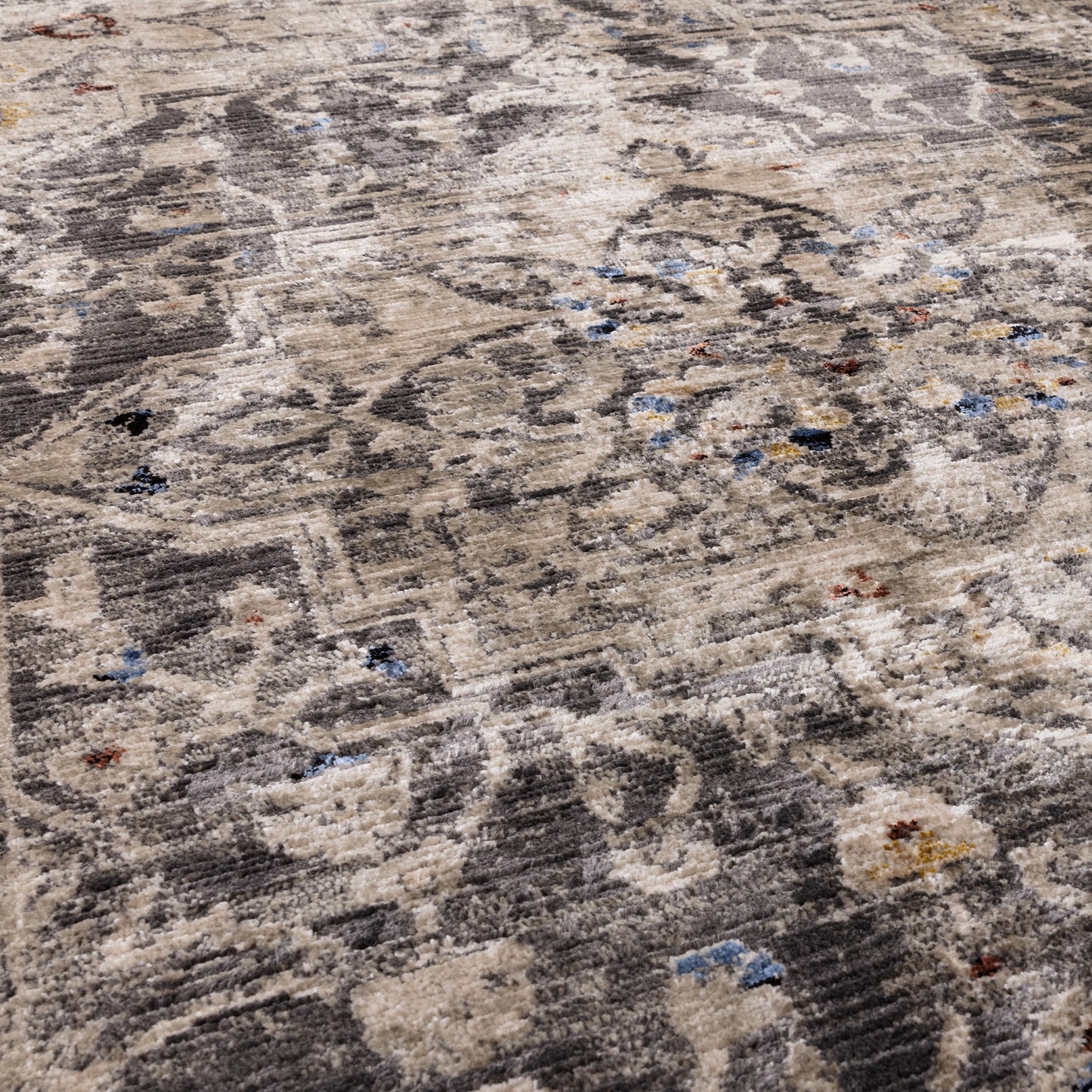 Sovereign Medallion Persian Traditional Rugs in Charcoal Grey
