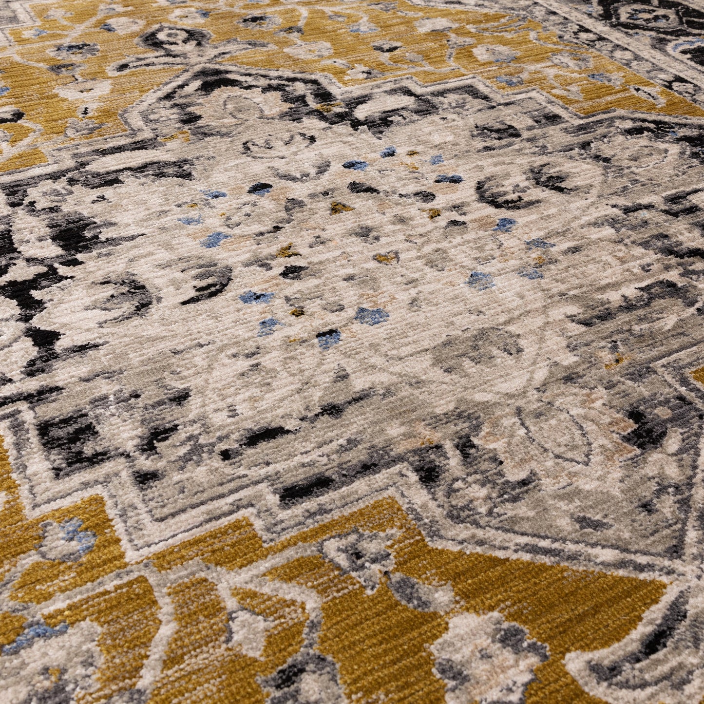 Sovereign Medallion Persian Traditional Rugs in Gold