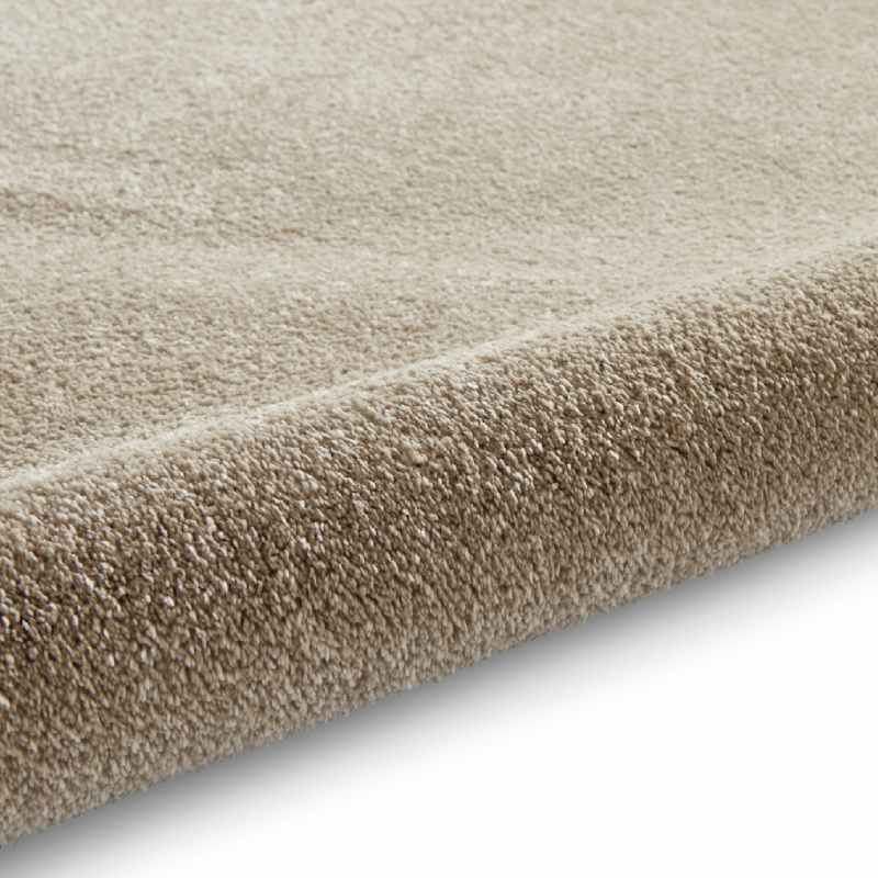 Cove Plain Plush Soft Shaggy Washable Rug in Beige