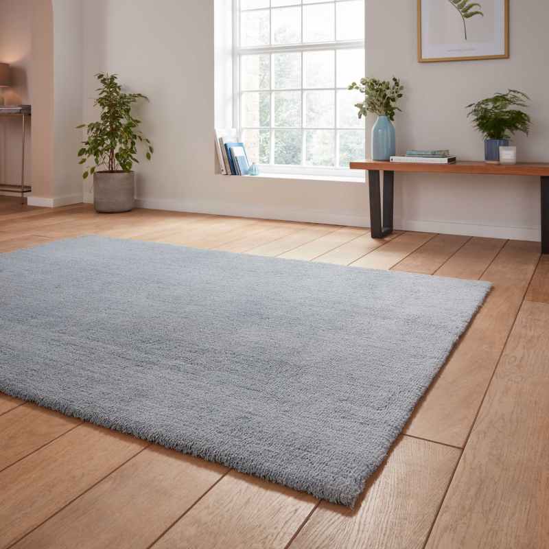 Kara Plain Shaggy Washable Rug in Light Blue