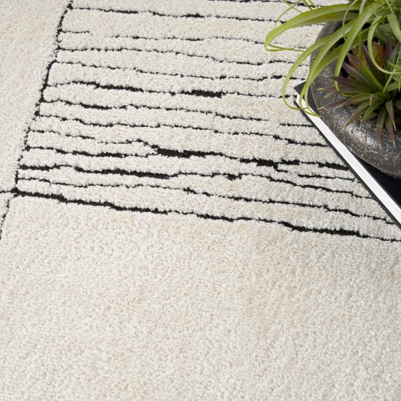 Modern Comfort MNC02 Geometric Rug by Nourison in Ivory Black