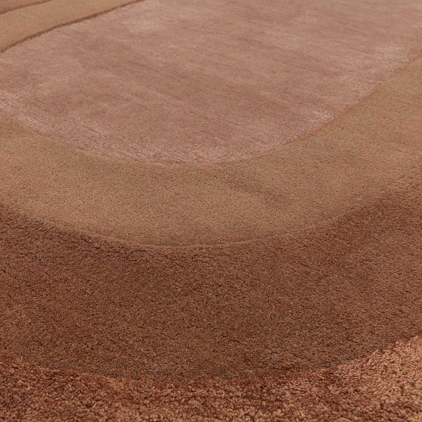 Halo Curved Modern Wool Carved Rugs in Clay Brown