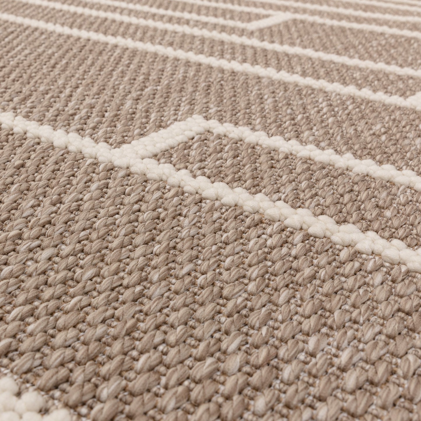 Camber Track Modern Textured Rugs in Sand Natural