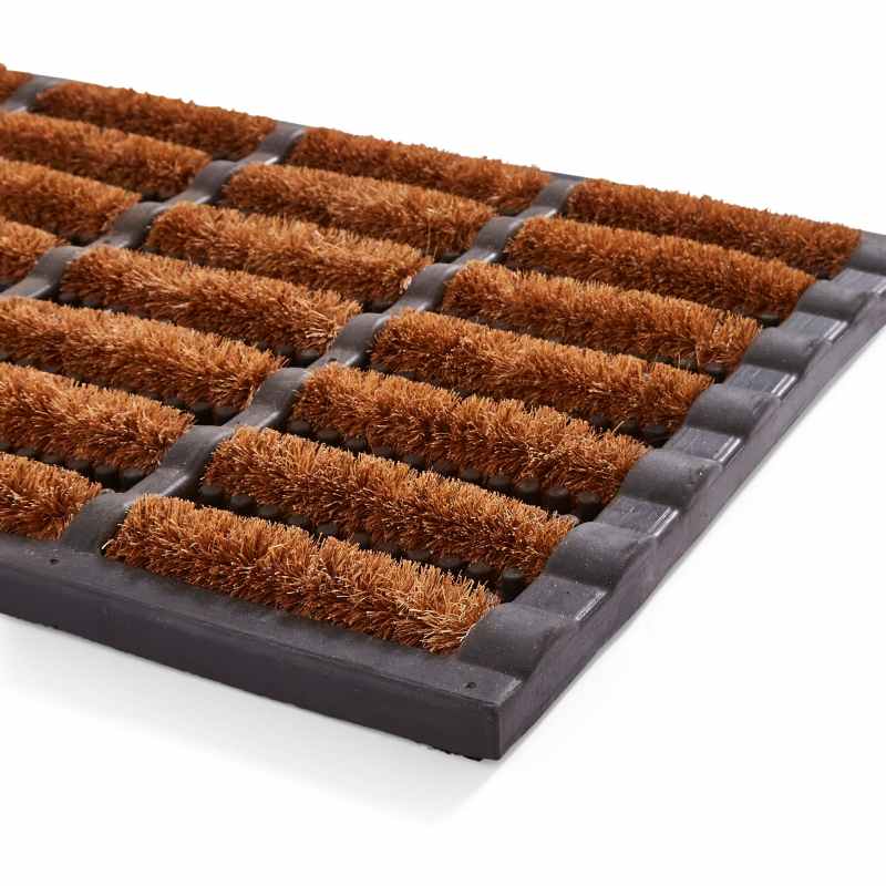 Rubber Wire Scraper Coir Doormat in Natural Black