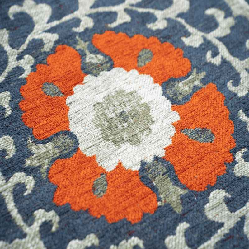 Louis De Poortere Antiquarian Suzani Rugs 9730 in Nordic