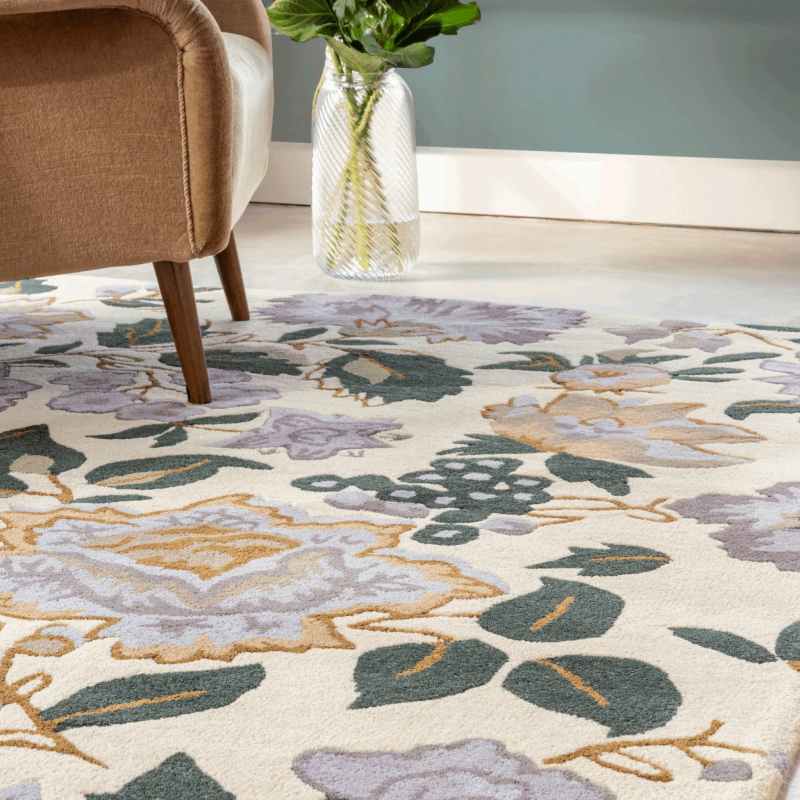 Wendling Floral Wool Rugs 083104 by Laura Ashley in Heather Purple