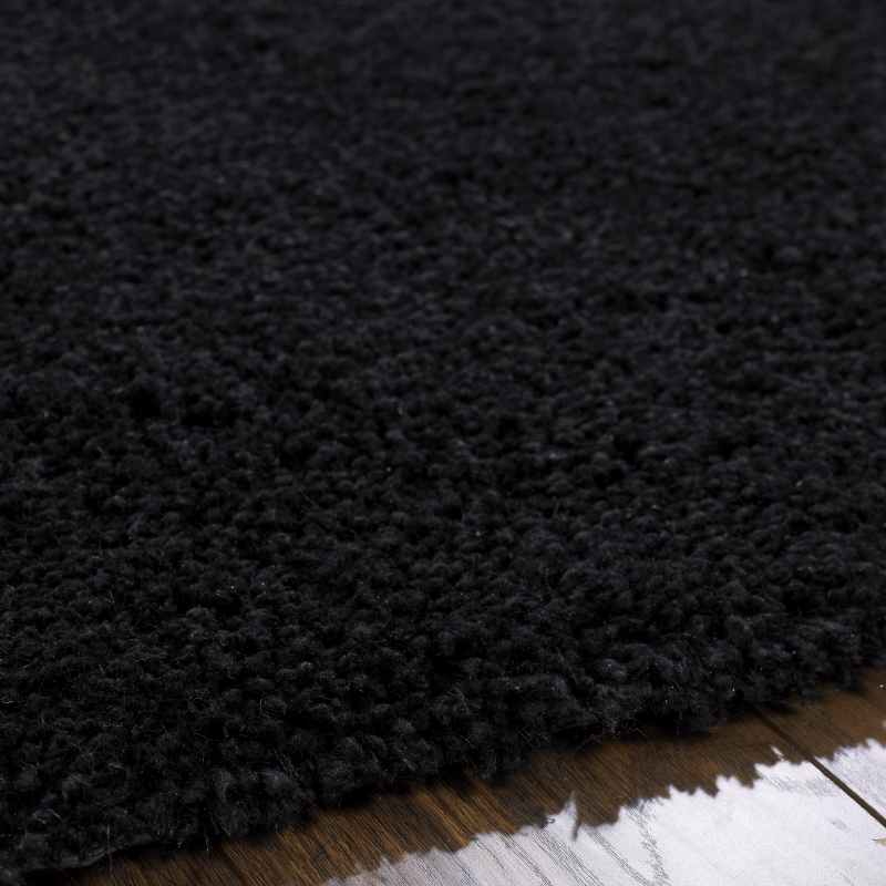 Chicago Shaggy Modern Plain Rugs in Black
