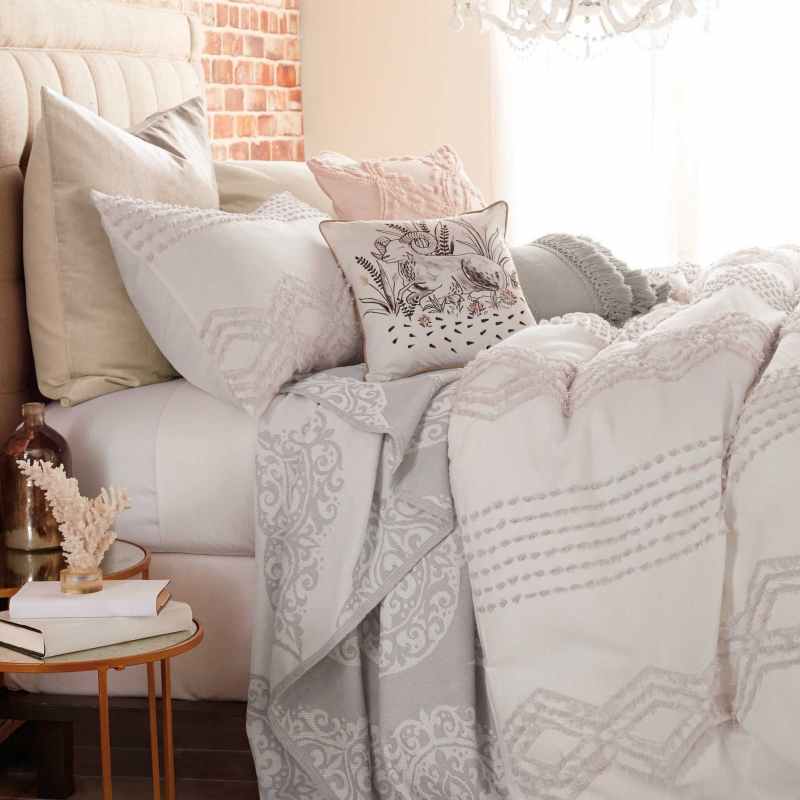 Cut Geo Bedding Duvet Cover and Pillowcase By Peri Home Lilac Purple
