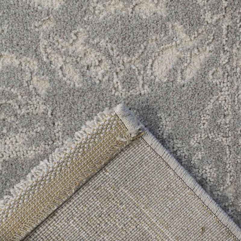 Geo 410004 2161 Traditional Medallion Rugs in Silver Grey