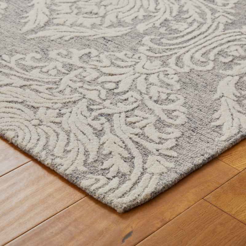 Hampton Damask Hand Tufted Wool Rug in Grey Ivory