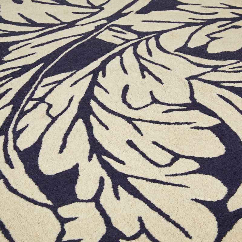 Heritage 2 Floral Rugs in Midnight Blue