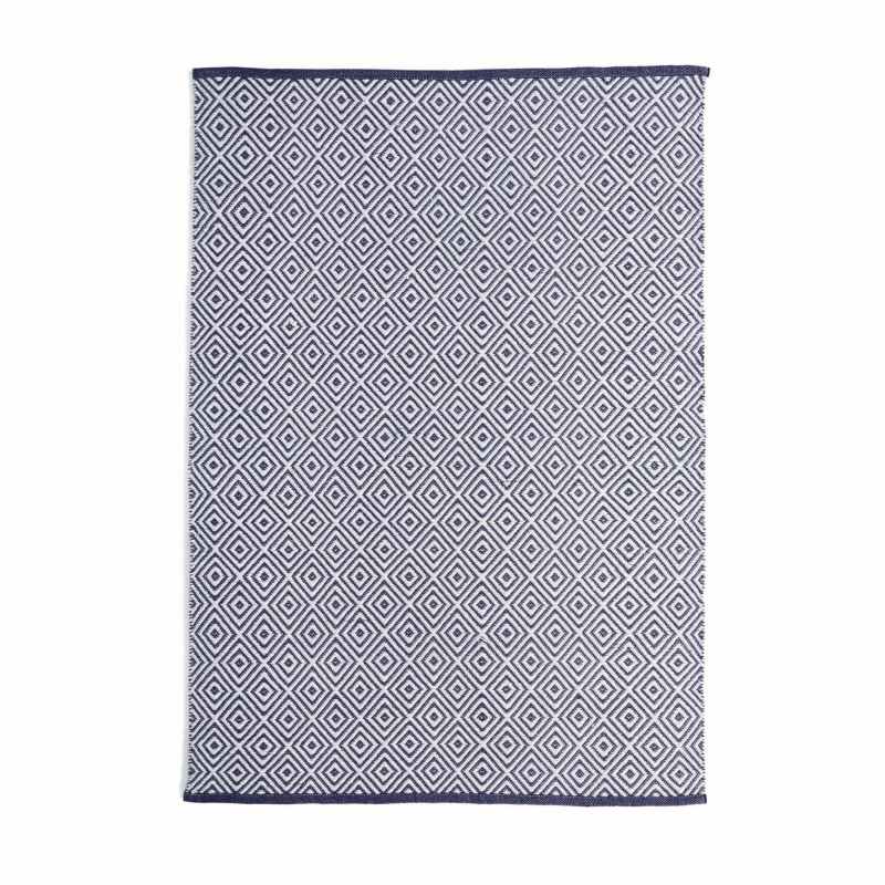 Hug Rug Reversible Woven Diamond Rugs in Navy